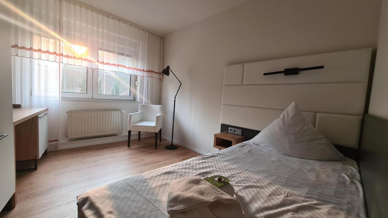 מיכנדורף Hotel Am Wald B&B מראה חיצוני תמונה